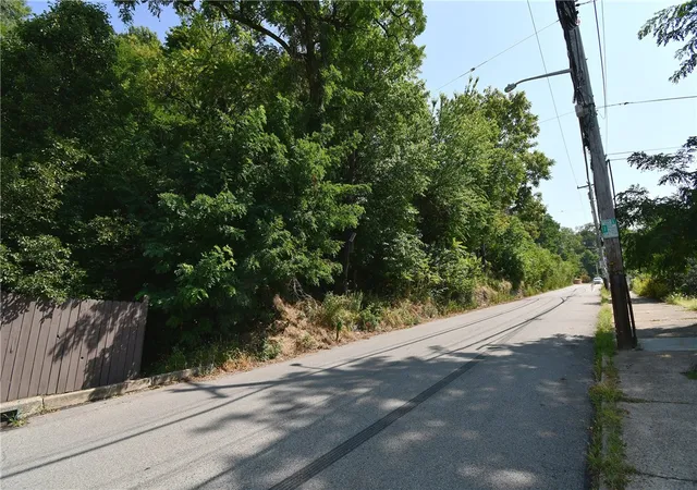 Photo 3 of Land for sale at 0 Henderson St, Central North Side, PA 15212 | MLS# 1770116 | Listing updated on 2026-08-19