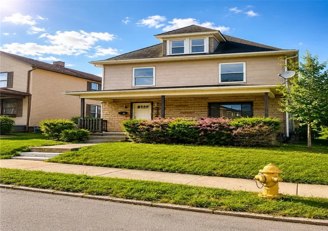 Photo 1 of Single family home for sale at 820 Lathrop St, New Castle, PA 16101 | MLS# 1770119 | Listing updated on 2026-08-17