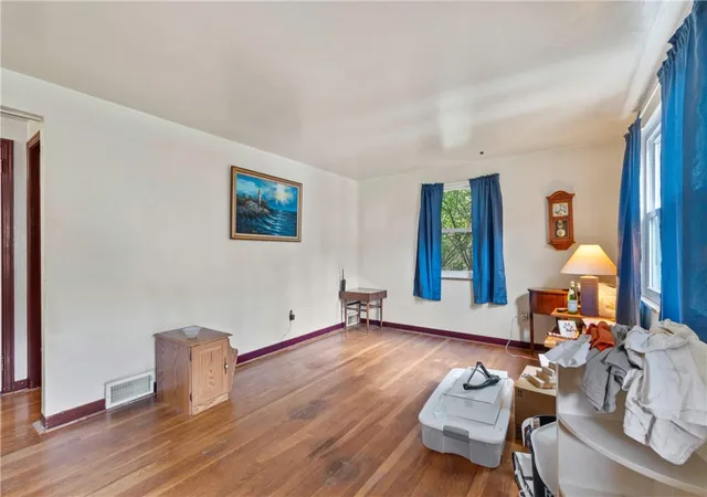 Photo 3 of Single family home for sale at 401 Parkridge Dr, Penn Hills, PA 15235 | MLS# 1770130 | Listing updated on 2026-08-25