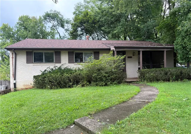 Photo 1 of Sale Pending at 2711 Sapling St, Shaler, PA 15101 | MLS# 1769868 | Listing updated on 2026-08-21