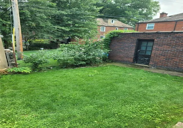 Photo 18 of Single family home for sale at 319 Carnegie Pl, Point Breeze, PA 15208 | MLS# 1770208 | Listing updated on 2026-08-22