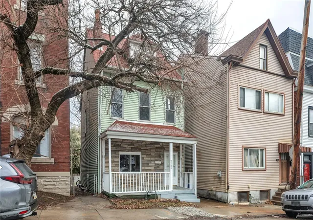 Photo 2 of Single family home for sale at 3246 Richardson Ave, Brighton Heights, PA 15212 | MLS# 1770230 | Listing updated on 2026-08-17