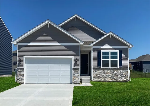 Photo 1 of Single family home for sale at 1070 Peachtree Rd, Scott Twp, PA 15106 | MLS# 1770216 | Listing updated on 2026-08-18