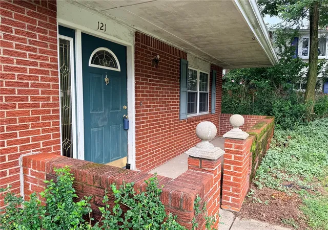 Photo 2 of Single family home for sale at 121 Knoll Dr, Penn Hills, PA 15147 | MLS# 1770253 | Listing updated on 2026-08-25