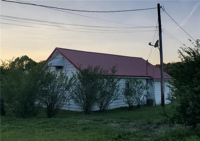 Photo 3 of Sale Pending at 11816 State Route 85, Rayburn Twp, PA 16201 | MLS# 1770117 | Listing updated on 2026-08-28