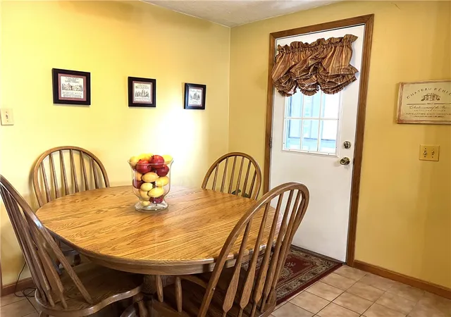 Photo 4 of Sale Pending at 2207 Delaware Ave, New Castle, PA 16105 | MLS# 1770267 | Listing updated on 2026-08-21