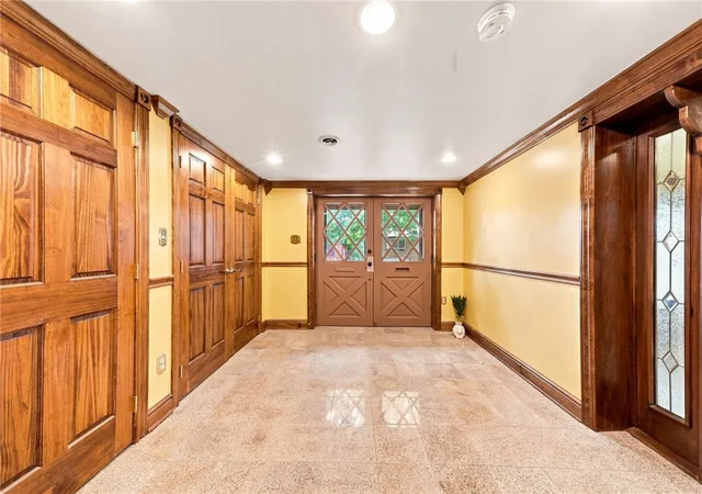 Photo 4 of Single family home for sale at 2488 Mount Royal Rd, Squirrel Hill, PA 15217 | MLS# 1769525 | Listing updated on 2026-08-29