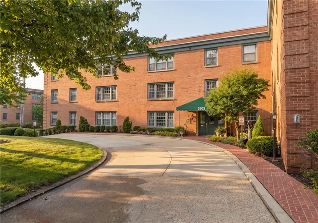 Photo 3 of Condo for sale at 5903 5th Avenue #301B, Shadyside, PA 15232 | MLS# 1770266 | Listing updated on 2026-08-18