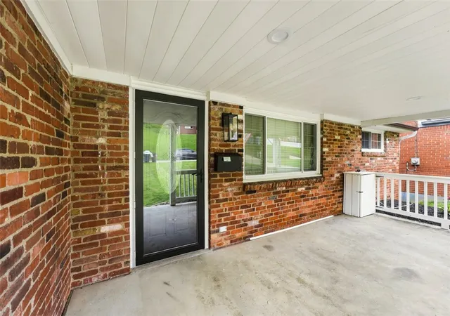 Photo 3 of Single family home for sale at 779 Darlington St, Collier Twp, PA 15106 | MLS# 1770278 | Listing updated on 2026-08-30