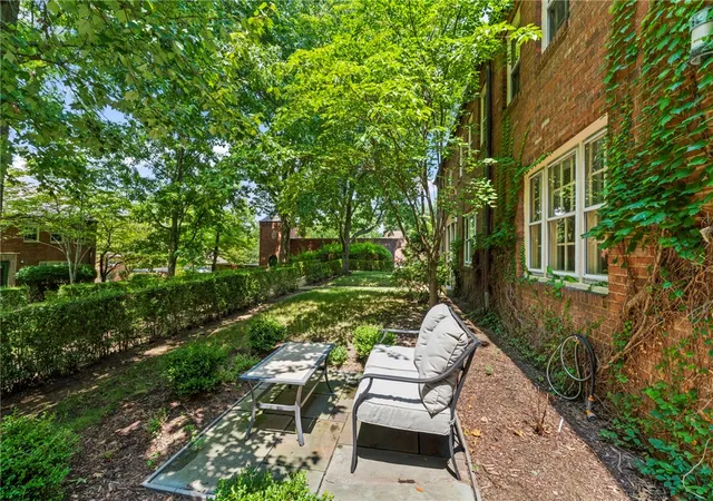 Photo 35 of Townhouse for sale at 430 Bigham Rd, Mt Washington, PA 15211 | MLS# 1770296 | Listing updated on 2026-08-27