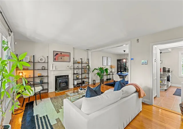 Photo 5 of Townhouse for sale at 430 Bigham Rd, Mt Washington, PA 15211 | MLS# 1770296 | Listing updated on 2026-08-27