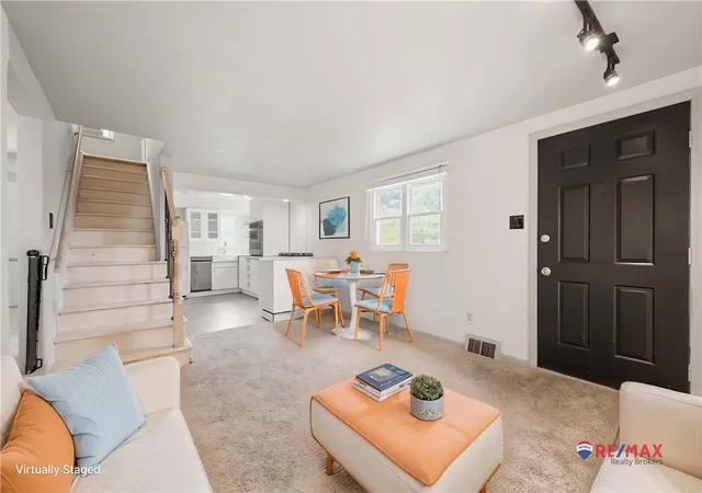 Photo 2 of Single family home for sale at 113 Carmella Dr, White Oak, PA 15131 | MLS# 1770180 | Listing updated on 2026-08-30