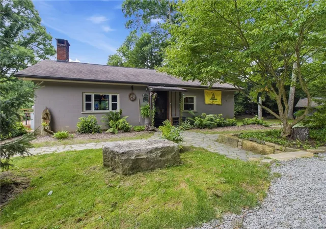 Photo 2 of Single family home for sale at 2835 Gravel Lick Rd, Leeper, PA 16225 | MLS# 1770417 | Listing updated on 2026-08-26