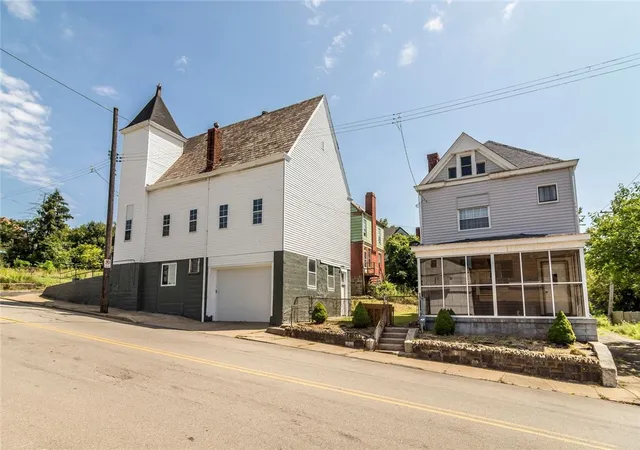 Photo 1 of Single family home for sale at 615 Beltzhoover Ave, Knoxville, PA 15210 | MLS# 1770404 | Listing updated on 2026-08-19
