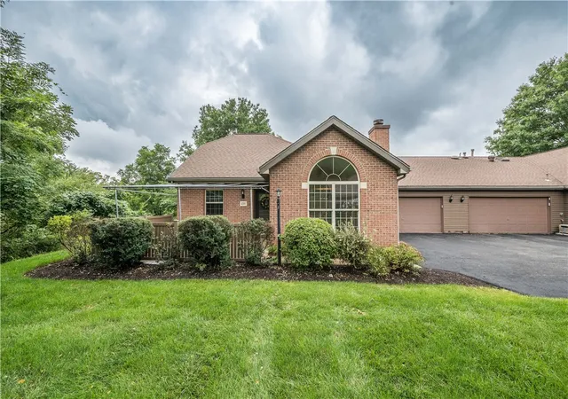 Photo 1 of Sale Pending at 1250 Murry Chase Ln, Murrysville, PA 15668 | MLS# 1770259 | Listing updated on 2026-08-24