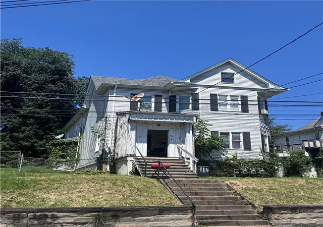 Photo 3 of Multi family home for sale at 116 Hall Ave, City Of Washington, PA 15301 | MLS# 1770558 | Listing updated on 2026-08-19