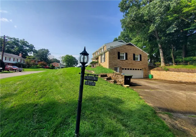 Photo 3 of Single family home for sale at 2103 Menold Dr, Mc Candless, PA 15101 | MLS# 1770532 | Listing updated on 2026-08-25