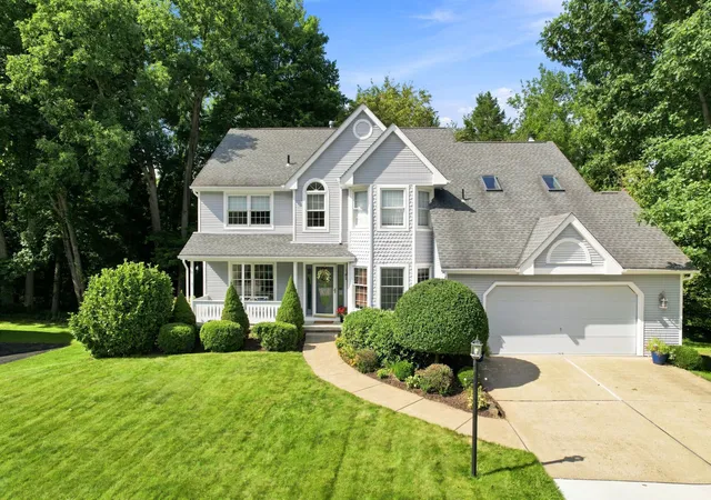 Photo 1 of Single family home for sale at 214 Scarborough Dr, Indiana Twp, PA 15024 | MLS# 1770571 | Listing updated on 2026-08-22