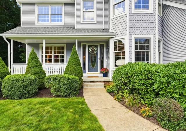 Photo 3 of Single family home for sale at 214 Scarborough Dr, Indiana Twp, PA 15024 | MLS# 1770571 | Listing updated on 2026-08-22