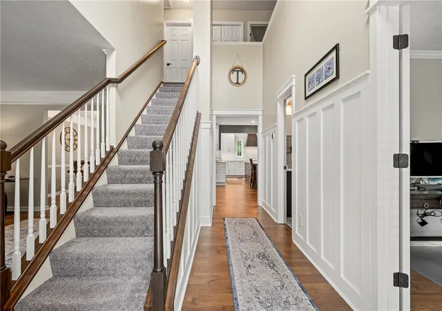 Photo 3 of Single family home for sale at 101 Tuscany Ridge Dr, Collier Twp, PA 15071 | MLS# 1770493 | Listing updated on 2026-08-28