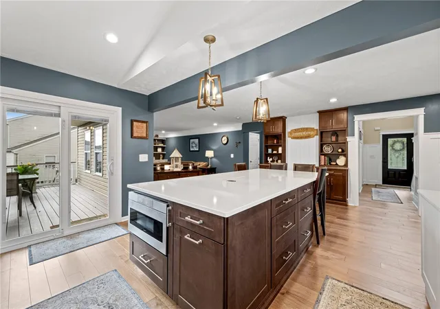 Photo 4 of Single family home for sale at 101 Tuscany Ridge Dr, Collier Twp, PA 15071 | MLS# 1770493 | Listing updated on 2026-08-28
