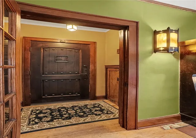 Photo 4 of Single family home for sale at 726 Harden Dr, Ross Twp, PA 15229 | MLS# 1770422 | Listing updated on 2026-08-29