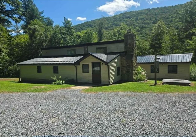 Photo 1 of Single family home for sale at 13368 Route 555, Benezette, PA 15821 | MLS# 1770595 | Listing updated on 2026-10-01