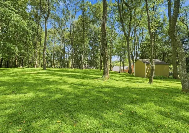 Photo 4 of Sale Pending at 15 Old Timber Trl, Fox Chapel, PA 15238 | MLS# 1770406 | Listing updated on 2026-08-25