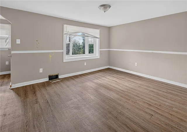 Photo 4 of Single family home for sale at 236 Hulton Rd, Penn Hills, PA 15147 | MLS# 1769786 | Listing updated on 2026-08-27