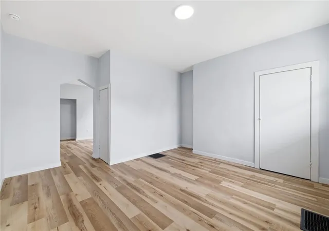 Listing Photo 3 - Condo for sale in building located at 220 E 15th St, Homestead, PA 15120