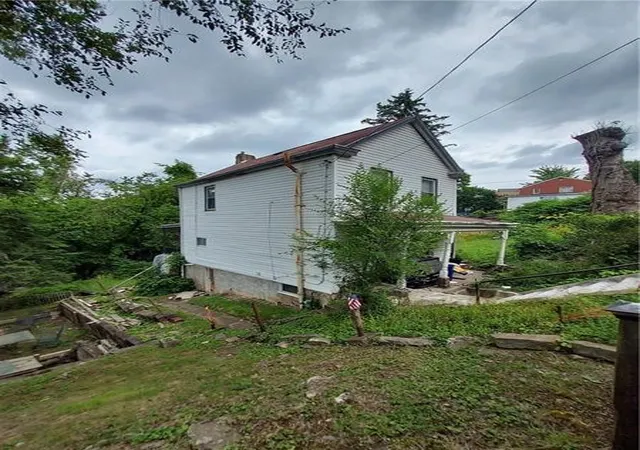 Single family home for sale at 1611 Broadhead St, Lincoln Larimer, PA 15206 | MLS# 1770638