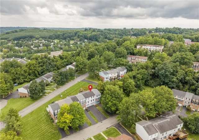 Photo 5 of Sale Pending at 183 W Russets Cir, South Fayette, PA 15017 | MLS# 1770018 | Listing updated on 2026-08-23