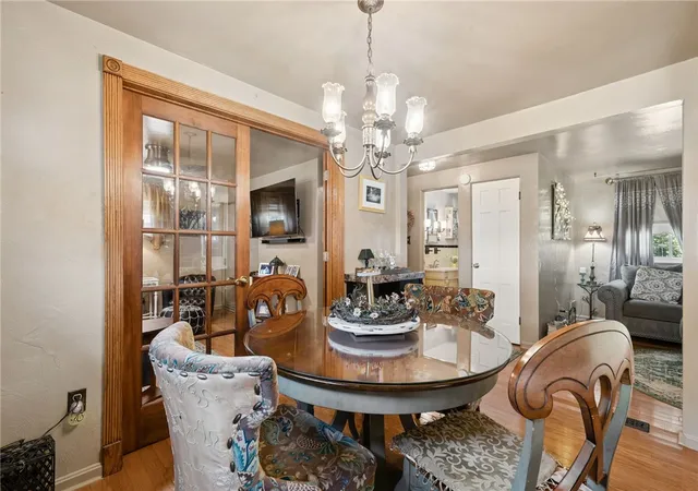 Photo 4 of Single family home for sale at 803 Killarney Dr, Castle Shannon, PA 15234 | MLS# 1770511 | Listing updated on 2026-08-29