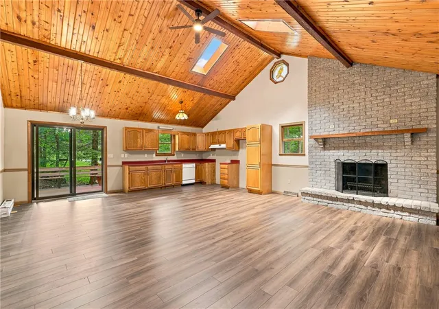 Photo 3 of Single family home for sale at 490 Cherry Ln, Indian Lake Boro, PA 15926 | MLS# 1770373 | Listing updated on 2026-08-20