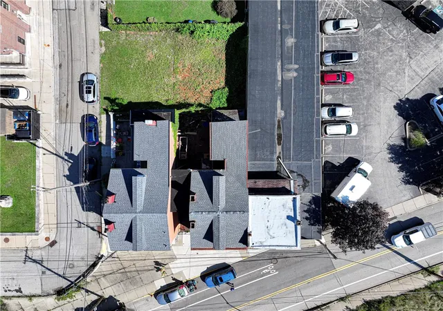 Photo 2 of Single family home for sale at 1032 Peralta St, East Allegheny, PA 15212 | MLS# 1770683 | Listing updated on 2026-08-23
