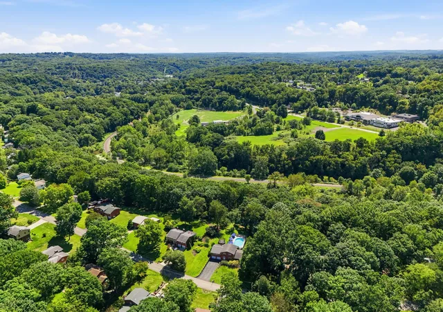 Photo 2 of Sale Pending at 2354 Saddle Dr, Hampton, PA 15101 | MLS# 1770702 | Listing updated on 2026-08-24