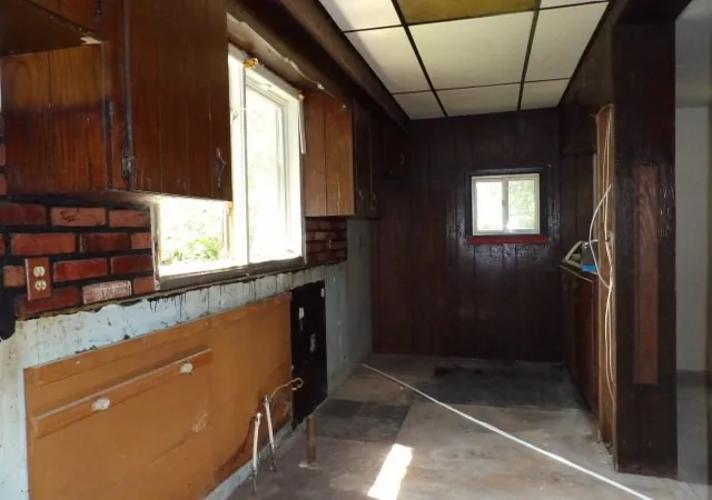 Photo 4 of Single family home for sale at 309 Seely Ave, Oil City, PA 16301 | MLS# 1770703 | Listing updated on 2026-08-20