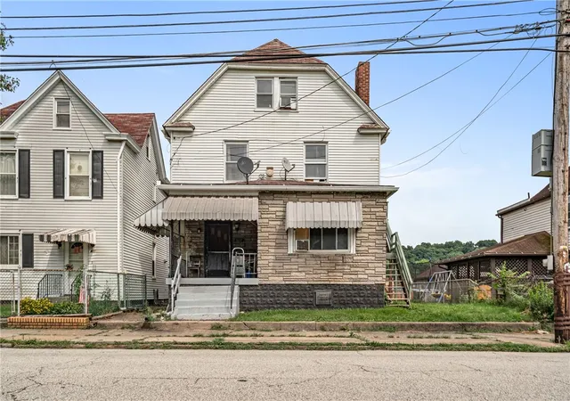 Photo 1 of Multi family home for sale at 614 Constitution Blvd, New Kensington, PA 15068 | MLS# 1770612 | Listing updated on 2026-08-20