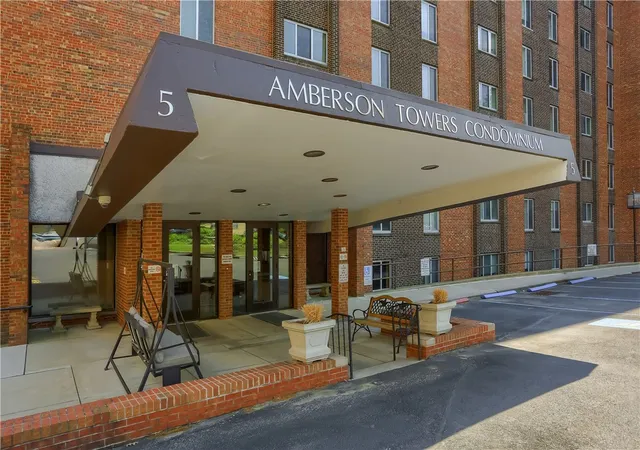 Photo 2 of Condo for sale at 5 Bayard Rd #412, Shadyside, PA 15213 | MLS# 1769556 | Listing updated on 2026-08-20
