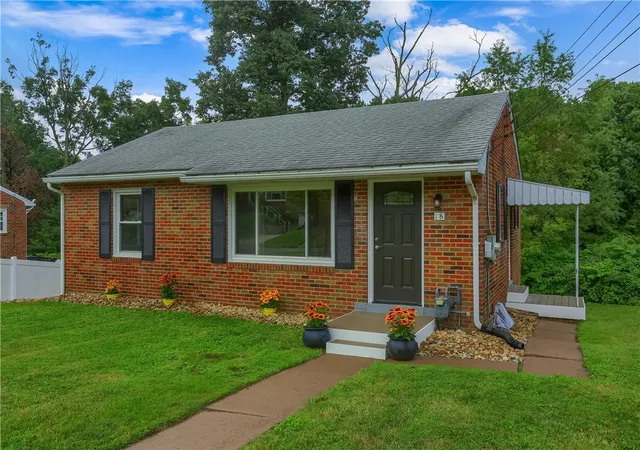 Photo 1 of Single family home for sale at 18 Longvue Cir, Economy, PA 15003 | MLS# 1770188 | Listing updated on 2026-09-26