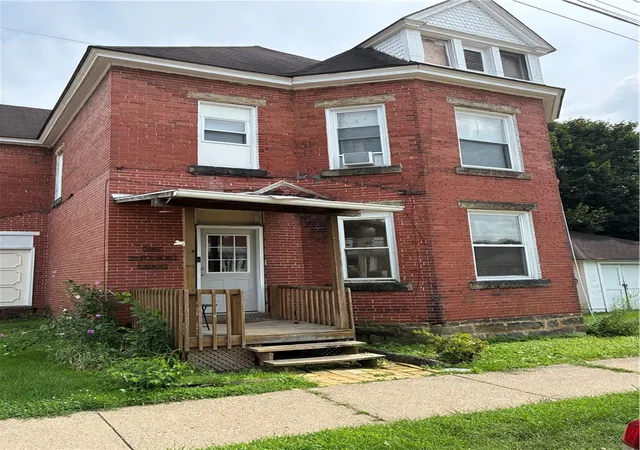 Single family home for sale at 498 E High St, Kittanning Boro, PA 16201 | MLS# 1770714