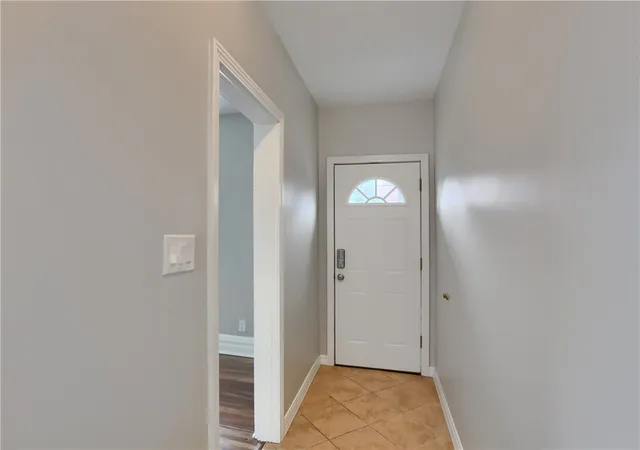 Photo 5 of Single family home for sale at 216 Republic St, Mt Washington, PA 15211 | MLS# 1770512 | Listing updated on 2026-08-20