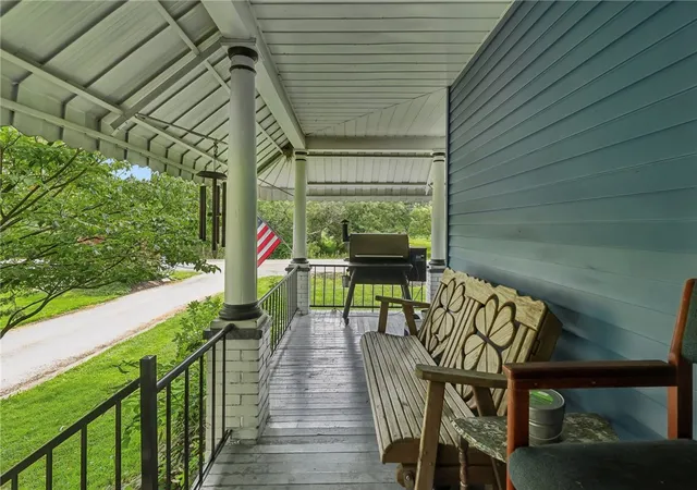 Photo 3 of Single family home for sale at 401 Winfield Rd, Winfield Twp, PA 16023 | MLS# 1770739 | Listing updated on 2026-09-23