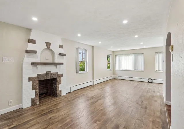 Photo 3 of Single family home for sale at 4413 E Brightview Ave, Whitehall, PA 15227 | MLS# 1770747 | Listing updated on 2026-09-29