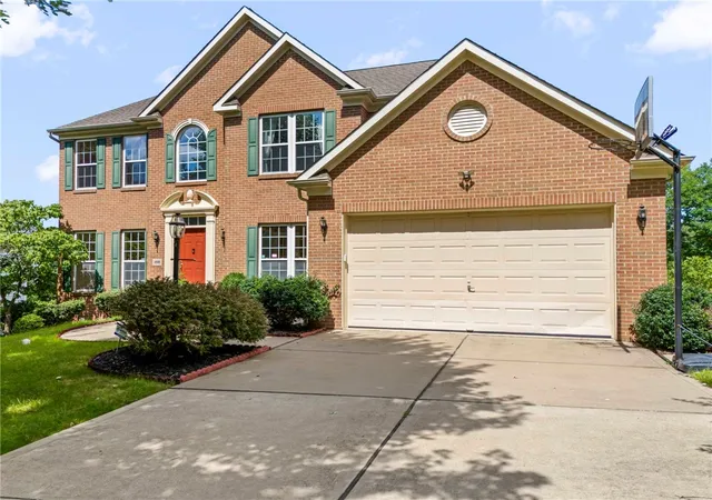 Photo 1 of Single family home for sale at 108 Great Rock Dr, Bethel Park, PA 15102 | MLS# 1770765 | Listing updated on 2026-08-26