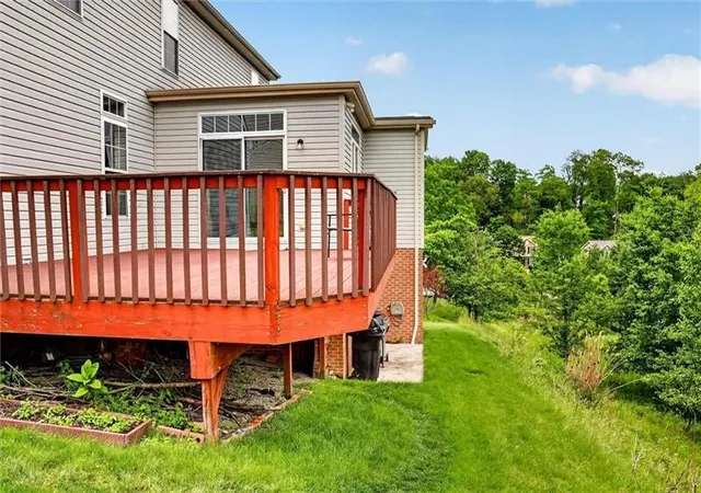 Photo 4 of Single family home for sale at 108 Great Rock Dr, Bethel Park, PA 15102 | MLS# 1770765 | Listing updated on 2026-08-26