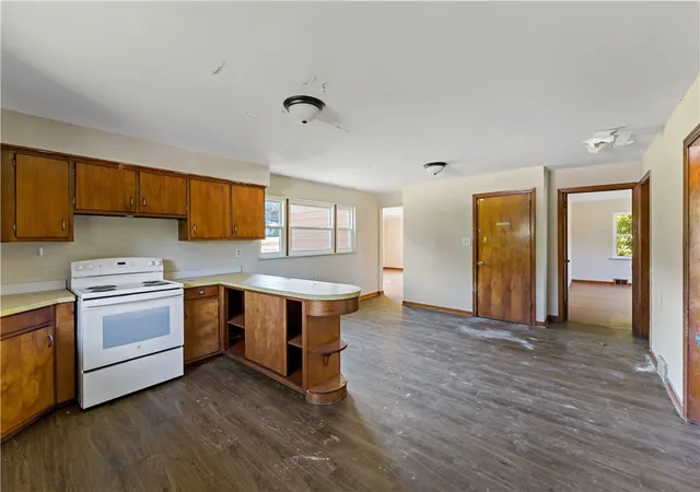 Photo 4 of Sale Pending at 2443 Racetrack Rd, New Stanton, PA 15672 | MLS# 1770434 | Listing updated on 2026-09-28