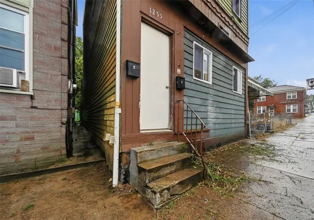 Photo 1 of Multi family home for sale at 1255 Chartiers Ave, Mc Kees Rocks, PA 15136 | MLS# 1770786 | Listing updated on 2026-08-20