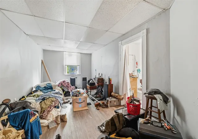 Listing Photo 4 - Condo for sale in building located at 1255 Chartiers Ave, McKees Rocks, PA 15136