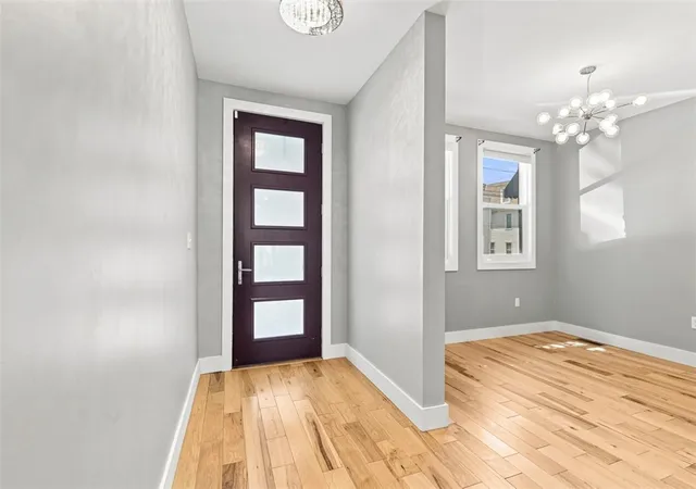 Photo 3 of Single family home for sale at 2413 Jane St, South Side, PA 15203 | MLS# 1770812 | Listing updated on 2026-08-22